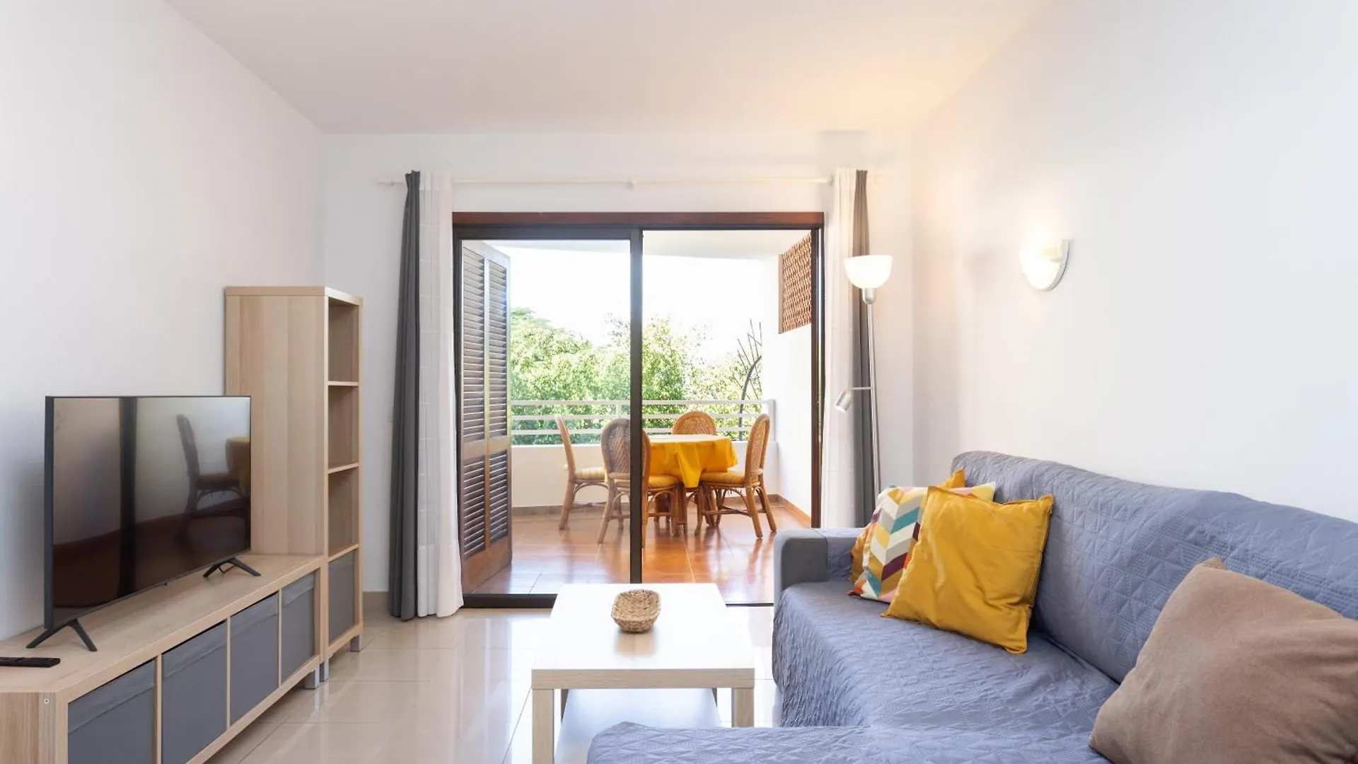 Home2Book Serene Apt & Pool, Costa Adeje Escape Apartment